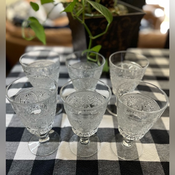 6 - Sandwich Clear Tall Water Goblets by Duncan Miller - Picture 2 of 7